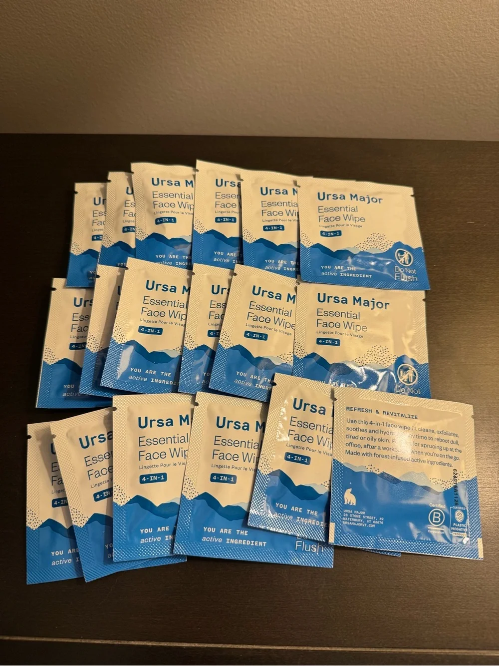 Ursa Major Essential Face Wipes 18 count NEW